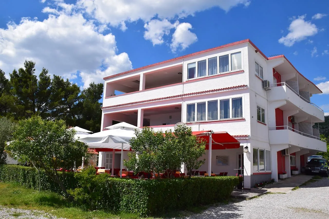 Bed & Breakfast Apartments And Bb Marko Starigrad Paklenica